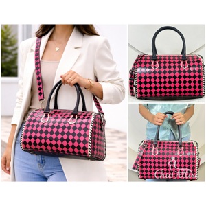 Bolsa de Viaje de Cuero a Cuadros Multifuncional Hecha a Mano, Gran Capacidad, Fabricante Mayorista, Bolsos de Moda para Mujer - Product Image 1