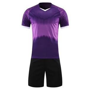 Conjunto de Uniforme de Fútbol Sublimado Personalizado, Transpirable, en Morado/Negro Elegante, para Entrenamiento de Equipos y Ropa Deportiva Masculina - Product Image 6