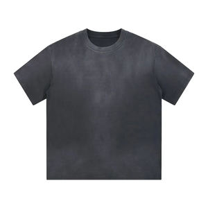 เสื้อยืดฮิปฮอปทรงบ็อกซี่ แขนเสื้อแบบดรอปโชว์เดอร์ ล้างสีแบบแอซิดวอช สำหรับผู้ชาย ผ้าคอตตอนหนา 100% น้ำหนัก 230 กรัม ทรงโอเวอร์ไซส์ ปักโลโก้ตามสั่ง - Product Image 3