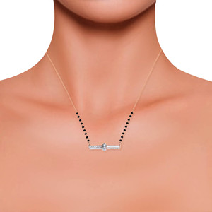 Collier mangalsutra papillon plaqué or rose avec diamants ronds de laboratoire certifiés IGI, chaîne à perles noires pour femmes - Product Image 4