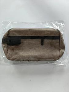 Sac de toilette imperméable personnalisé avec logo, sac cosmétique en cuir portable pour le travail ou les voyages, pour hommes et femmes - Product Image 5