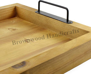Bandeja de servicio hecha a mano de madera de pino macizo con asas de metal para bares, restaurantes y hoteles, superventas, venta directa de fábrica - Product Image 3