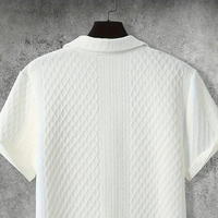Chemise en coton à manches courtes pour homme, couleur unie, décontractée, boutonnée, coupe classique, tissu tissé respirant, logo sur le devant