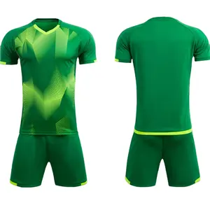 Hoge Kwaliteit Mannen Custom Borduurwerk Voetbal Jersey Club Design Sublimatie Sportkleding Voetbal Uniform Teams Set