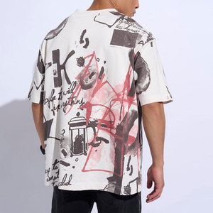 เสื้อยืดโอเวอร์ไซส์ผู้ชาย แขนสั้น ลายเพ้นท์มือ สไตล์สตรีท คอกลม ผ้าคอตตอนเจอร์ซีย์ พิมพ์ลายโลโก้ด้านหน้า - Product Image 2