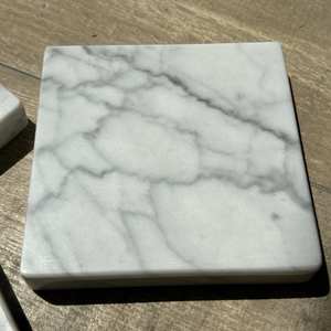 Posavasos Cuadrado de Mármol Blanco Carrara, Decoración Minimalista de Piedra Natural - Product Image 2