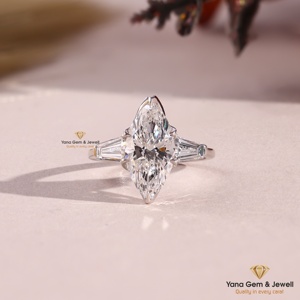 Anillo de Compromiso de Lujo con Corte Marquesa de 2.50 Quilates, Color F, Claridad VVS2, Diamante Cultivado en Laboratorio CVD, Certificado IGI, Oro Sólido de 14K - Product Image 1