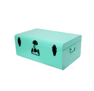 Coffre en métal de style rustique - Product Image 3