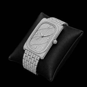 Montre de luxe pour femme avec diamants, cadran rond 30 mm, mouvement à quartz analogique, boîtier en cristal saphir, style « Iced Out » argenté - Product Image 3