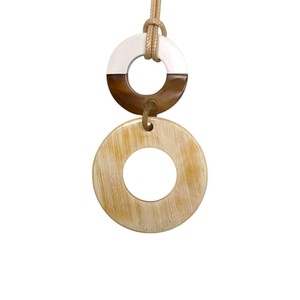 Boucles d'oreilles ovales DTJ DHP-789 pour femmes, en corne de buffle naturelle de haute qualité, équitable, plaquées laque, faites à la main, collection 2026 - Product Image 3
