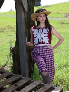 Hawaiian Wholesale Quilted Sleeveless Crop Wine Red Color <b>White</b> Leaf Applique Summer Wear High Quality Cotton <b>Womens</b> Wear 2026 - Product Image 3