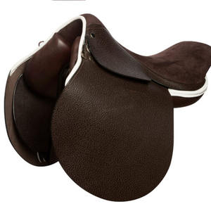 Selle de polo classique fabriquée en cuir résistant et dotée d'un design d'assise équilibré pour la stabilité et le confort du cavalier, et pour les activités sportives sur le terrain. - Product Image 6