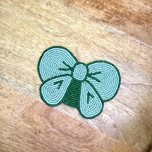 Handmade Beaded <b>Coasters</b>: <b>Silver</b> and Gold bow, Set of 6 - Product Image 4