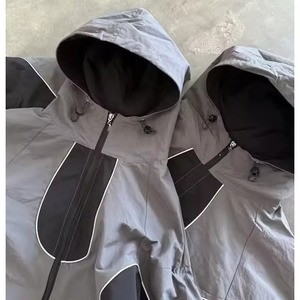 Custom Men's Eco-Friendly <b>Rhinestone</b> Solid Quick Dry Breathable Windproof Waterproof Lightweight Hooded Windbreaker <b>Jacket</b> - Product Image 4