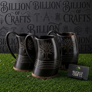 Mug à boire authentique en corne de buffle, fait main, style Viking, tasse à bière médiévale, vaisselle rustique haut de gamme, objet d'art et de collection - Product Image 2