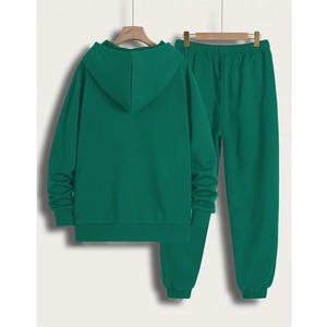 Conjunto deportivo de 2 piezas para hombre, sudadera con capucha, chándal informal y cómodo para entrenamiento. - Product Image 4