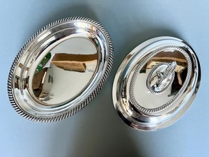 Bol à Casserole Élégant Classique Durable en Acier Inoxydable |   Couvercle à fermeture sécurisée pour garder les aliments chauds, frais et hygiéniques plus longtemps - Product Image 4