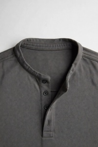 Chemise formelle à manches longues pour homme, couleur noire unie, coupe ajustée, tenue de bureau professionnelle - Product Image 4