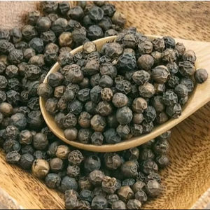 Poivre noir en poudre de bonne qualité à bon prix, poivre noir granulé 550GL, poivre concassé de qualité supérieure, assaisonnement pour steak de bœuf - Product Image 1