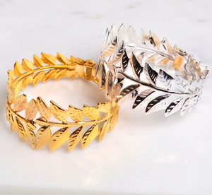 Gold <b>Silver</b> Leaf <b>Napkin</b> Rings Roman Style Metal Table Decor For Wedding Use And Party Dining Use - Product Image 1