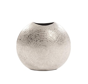 Best Selling Modern Decorative Aluminum Flower <b>Vase</b> Stylish Home Accent Lightweight Durable Centerpiece <b>Unique</b> Design - Product Image 5