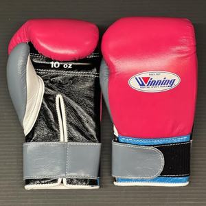 Gants de boxe Winning personnalisés avec logo, poids lourd, professionnels, doux, ensemble Winning, fabricant pour l'entraînement - Product Image 1