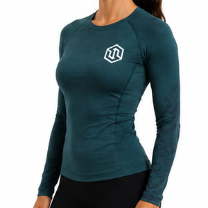Camiseta Deportiva de Compresión para Mujer, Ligera, Transpirable y con Soporte Muscular - Product Image 4