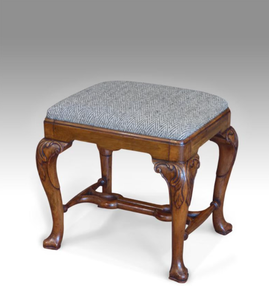 Tabouret de bar rétro en bois massif avec repose-pieds et dossier, chaise de cuisine, tabouret de comptoir pour petit-déjeuner, siège incurvé en bois - Product Image 1