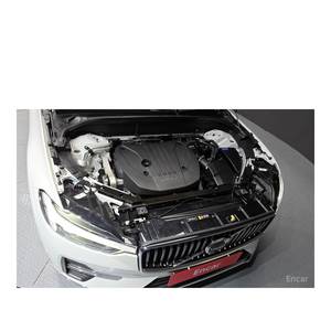 Volvo XC60 B5 Ultimate 2023 con Volante a la Izquierda, Caja de Cambios Automática, Asientos de Cuero, Cámara Trasera - 13,910 km - Product Image 6