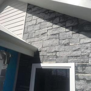 Proveedor indio de losas de granito con superficie pulida para encimeras de cocina, pisos, paredes interiores. Disponible en grandes cantidades. - Product Image 4