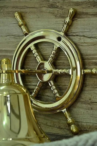 Cloche de porte nautique en laiton antique de 3 pouces, en forme de roue de bateau, avec support mural, décoration marine, finition dorée artisanale - Product Image 6