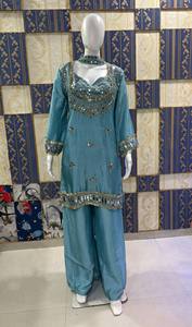 Ensemble Kurti et pantalon brodé élégant avec dupatta – Tenue de soirée ethnique de créateur avec travail miroir pour femme - Product Image 6