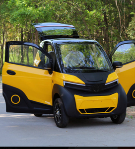 Vehículo Eléctrico Cerrado de 4 Ruedas Hecho en China, 3 Puertas, 2 Asientos, Velocidad Máxima de 55 KM/H, Compacto para Adultos, Estacionamiento Flexible y Conveniente - Product Image 2