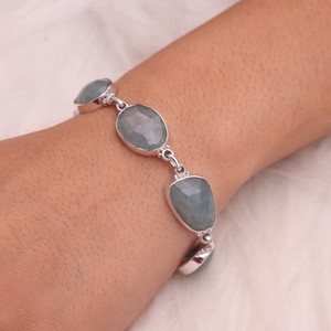 สร้อยข้อเท้าเงินแท้ลายนูนพลอยสีฟ้าไม่เรียบเป็น925แข็ง - Product Image 5