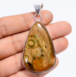 Pendentif en pierre précieuse naturelle fait main |   Pendentif en cristal d'agate Chevron |   Laiton plaqué argent style bohème certifié IGI pour la guérison - Product Image 3