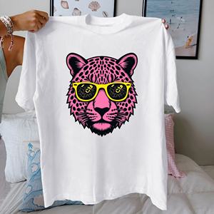 Gafas de sol Estilizadas cabeza de leopardo Rosa Camiseta de algodón puro Mujer ajuste cómodo - Product Image 2