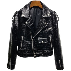 Veste en cuir pour femme, dernier design, motif Gavialidae en relief, fournisseur de vestes en cuir pour femme, logo personnalisé - Product Image 3