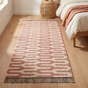 Tapis de couloir nomade en coton kilim de 2,5' x 10' avec motif patchwork tribal pour entrée, style rustique et global pour la maison - Product Image 4