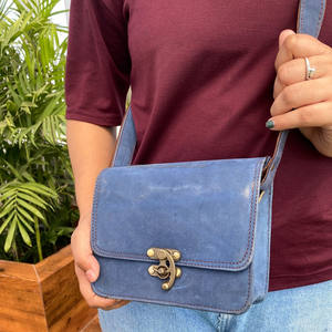 Gran oferta de moda de cuero genuino Mini bandolera para mujer diseñador de marca de lujo de cuero de vaca de grano completo bolsos de viaje - Product Image 2