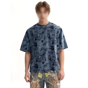 เสื้อยืดผู้ชายผ้าฝ้าย 100% เสื้อยืดลายกราฟิกสไตล์วินเทจแบบยีนส์ขาดๆ ทรงหลวม หนานุ่ม ไซส์ใหญ่ - Product Image 1