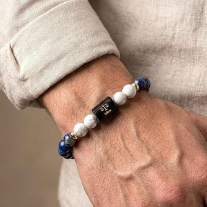 Pulsera de Grado Premium del Zodiaco Libra, Cuentas de Lapislázuli Azul de 8mm y Mármol Blanco con Dije de Piedra Negra, Joyería Hecha a Mano con Grabado Láser - Product Image 3