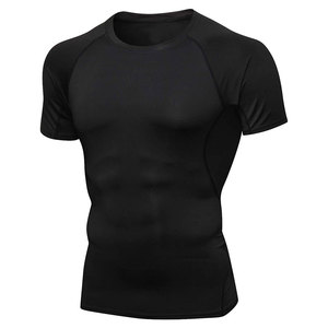 เสื้อยืดคอมเพรสชั่นแขนสั้นผู้ชายขายดี น้ำหนักเบา แห้งเร็ว - Product Image 1