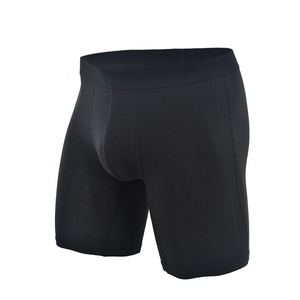 Calzoncillos bóxer de cintura media para hombre, color negro sólido, de punto, con spandex y algodón, ropa interior sin costuras, estilo transpirable - Product Image 1