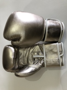 Guantes de Boxeo Personalizados para Niños, Cuero Vacuno, Entrenamiento Juvenil, Gimnasio, Escuela, Club, Venta al Por Mayor, OEM - Product Image 3