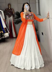 Ensemble Premium Ethnique Lehenga Kurti pour Femme avec Broderie Miroir Gamthi Gota Patti, Idéal pour les Fêtes et Cérémonies - Product Image 3