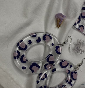 Pendientes de aro de forma transparente, joyería exagerada, pendientes de aro grandes de resina acrílica colorida para mujer - Product Image 2