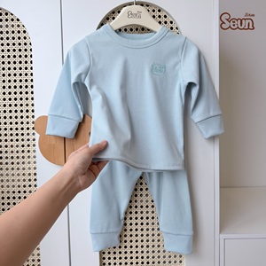 Conjunto de Ropa Casual Suave de Manga Larga de Algodón y Poliéster para Niños SeunKids, Hecho en Vietnam - Product Image 1