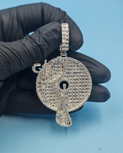 Colgante Personalizado de Plata 925 con Moissanita y Diamantes, Estilo Iced Out, para Regalos de Cumpleaños, Inspirado en Raperos de Hip Hop - Product Image 1