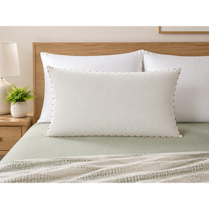 Housse de coussin lombaire en coton et lin de qualité supérieure |   Coussin rectangulaire blanc naturel avec détails de surpiqûres contrastées pour canapé, chambre à coucher - Product Image 1