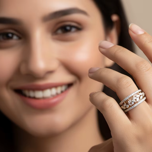 แหวนเพชรลายดอกไม้สุดหรูหรา สีทอง ดีไซน์โรแมนติกหลากหลายแบบ เหมาะสำหรับเจ้าสาว ฉลองครบรอบ และเป็นเครื่องประดับที่โดดเด่น - Product Image 6